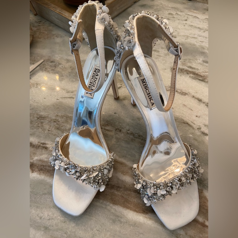 Badgley Mischka heels